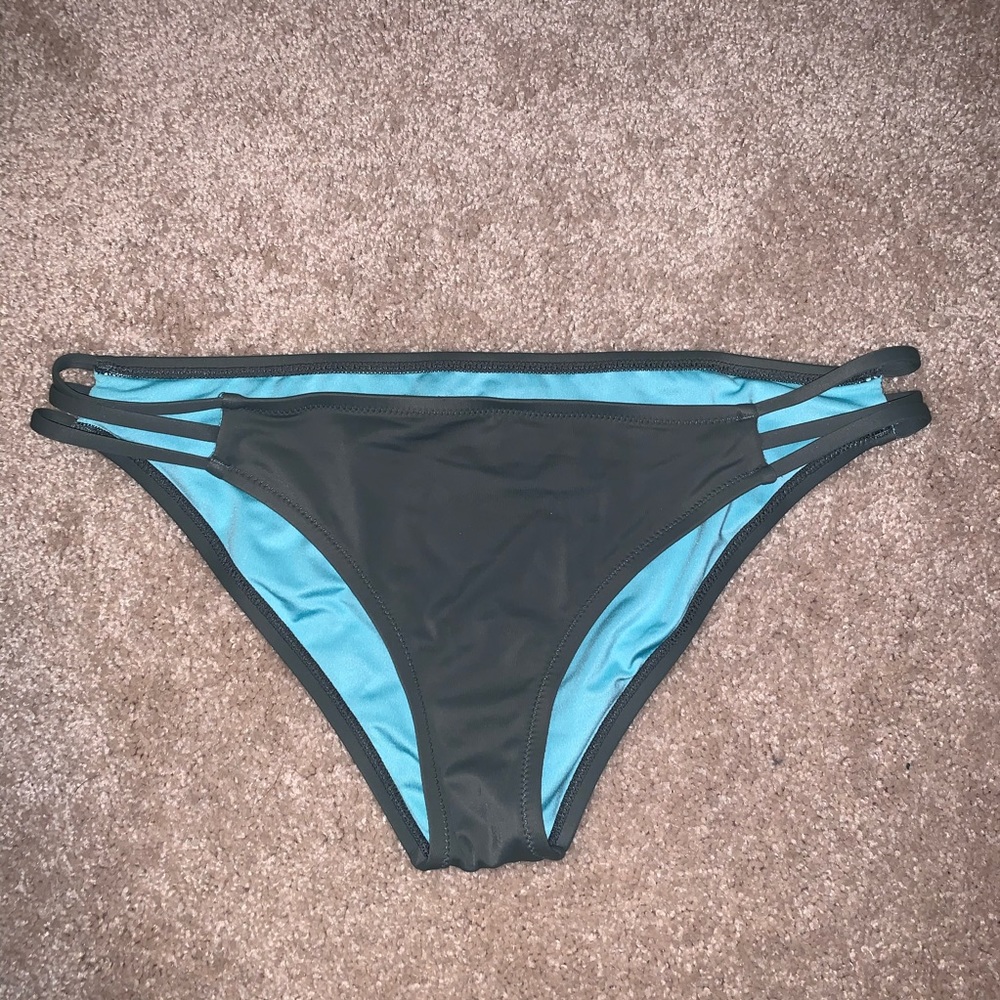 Shade &Shore swim suit bottoms